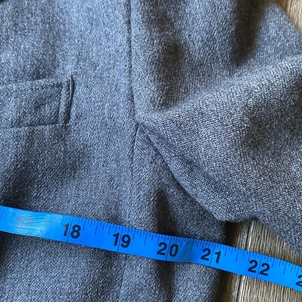 Vintage Wool Blazer by Coatree, Size 14 - Picture 9 of 10
